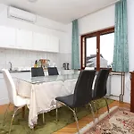 Apartament With A Parking Space Kastel Stari, - 16344 *