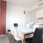 Apartament With A Parking Space Kastel Stari, - 16344