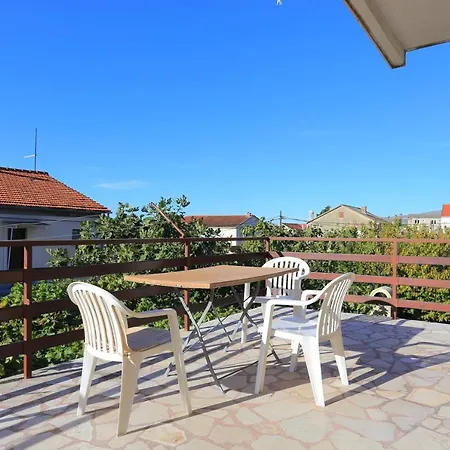 With A Parking Space Kastel Stari, - 16344